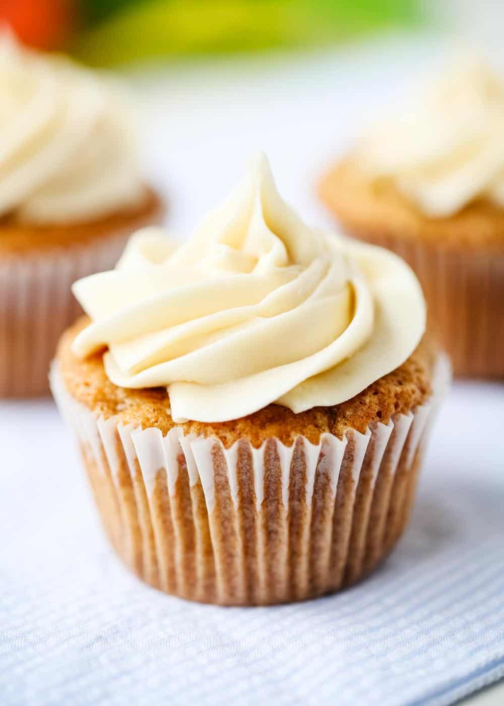 carrot cake cupcakes